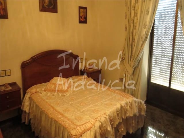 3 chambre Maison de Ville à vendre à Martos avec garage - 53 000 € (Ref: 10085397)