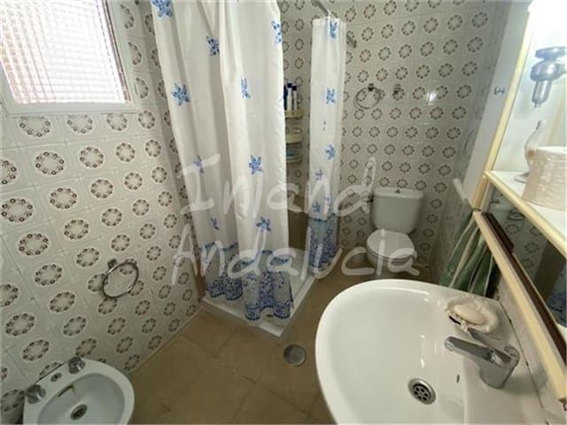 Casa de 4 habitaciones en Fuente Alamo, Alcalá la Real en venta - 92.000 € (Ref: 10094065)