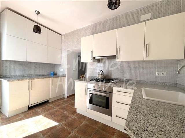 3 chambre Maison de Ville à vendre à Luque - 90 000 € (Ref: 10097435)