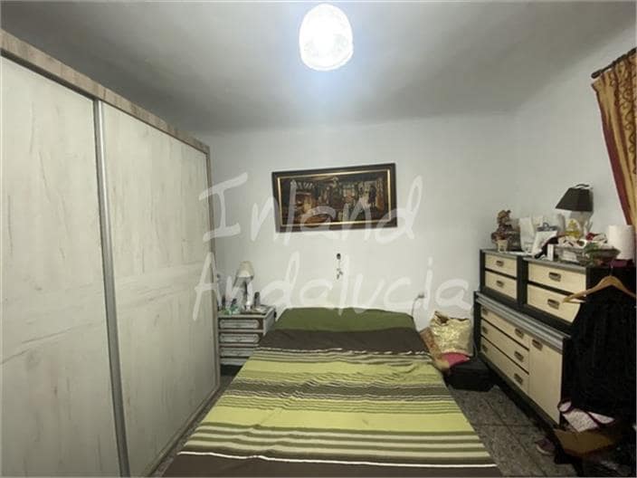 4 soveværelse Byhus til salg i Ermita Nueva med garage - € 65.000 (Ref: 10097436)