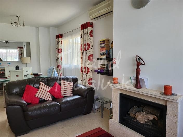 4 bedroom Townhouse for sale in Mollina with pool - € 350,000 (Ref: 10097437)