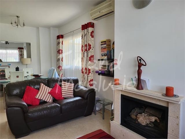 4 bedroom Townhouse for sale in Mollina with pool - € 350,000 (Ref: 10097437)