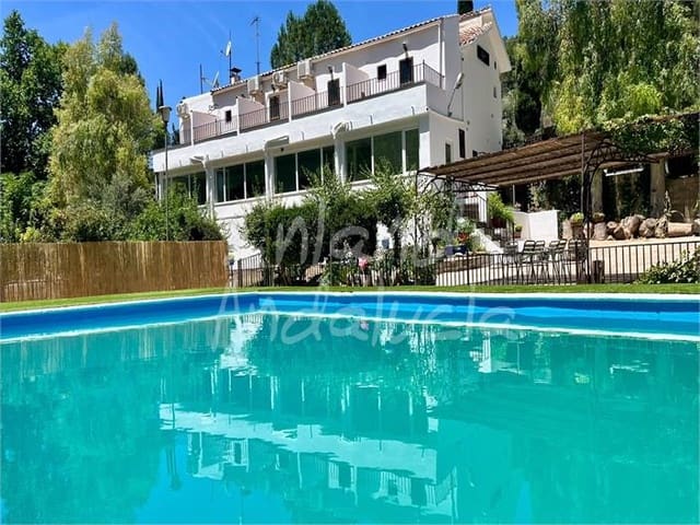 4 sovrum Finca/Hus på landet till salu i Villanueva del Arzobispo med pool garage - 450 000 € (Ref: 10108631)