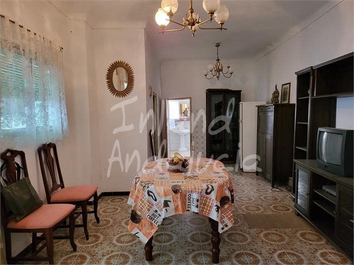 4 bedroom Townhouse for sale in La Roda de Andalucia - € 74,950 (Ref: 10118654)