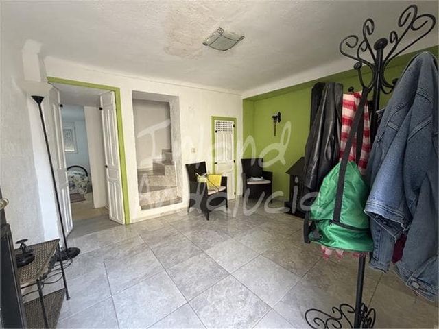 2 makuuhuone Omakotitalo myytävänä paikassa Montillana - 60 000 € (Ref: 10118655)