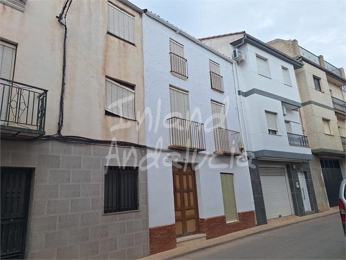 4 chambre Maison de Ville à vendre à Fuensanta de Martos avec garage - 68 000 € (Ref: 10127536)