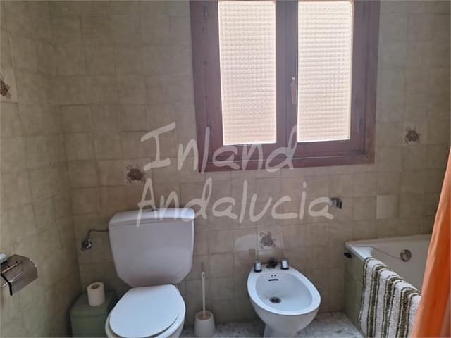 4 chambre Maison de Ville à vendre à Fuensanta de Martos avec garage - 68 000 € (Ref: 10127536)
