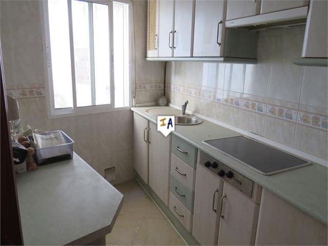 5 bedroom Townhouse for sale in Torredonjimeno - € 135,000 (Ref: 10131038)