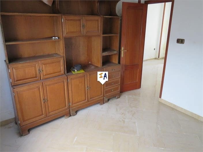 5 bedroom Townhouse for sale in Torredonjimeno - € 135,000 (Ref: 10131038)