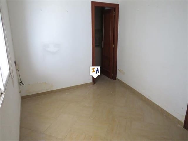 5 bedroom Townhouse for sale in Torredonjimeno - € 135,000 (Ref: 10131038)