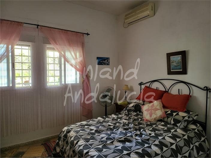 4 quarto Moradia para venda em Marchena com piscina - 239 000 € (Ref: 10132349)