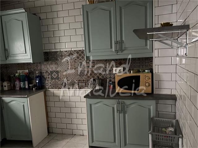 2 makuuhuone Omakotitalo myytävänä paikassa Alcalá la Real - 55 000 € (Ref: 10141582)