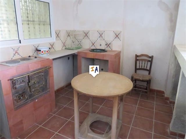 5 sypialnia Finka/Dom wiejski na sprzedaż w Monte Lope Alvarez, Martos z garażem - 85 000 € (Ref: 10141583)