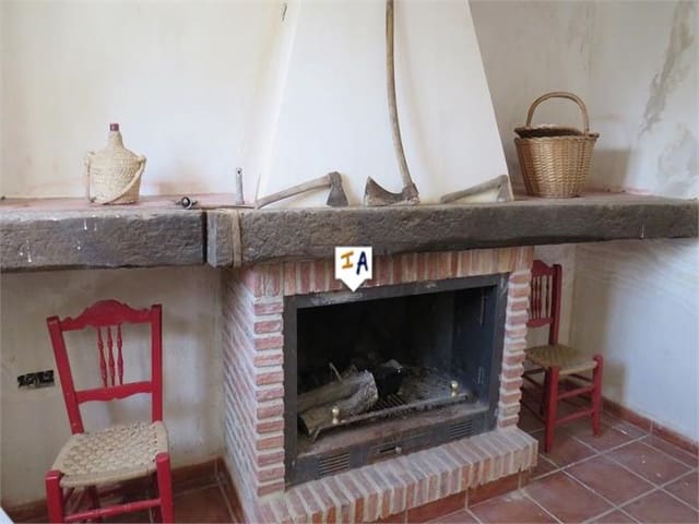 5 sypialnia Finka/Dom wiejski na sprzedaż w Monte Lope Alvarez, Martos z garażem - 85 000 € (Ref: 10141583)