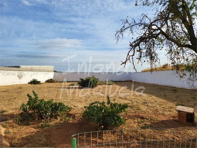 3 Zimmer Villa zu verkaufen in Fuente de Piedra mit Garage - 299.900 € (Ref: 10148201)