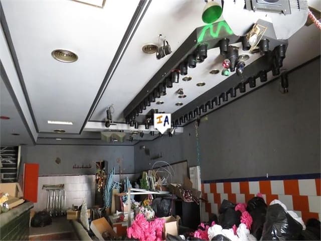 3 soveværelse Byhus til salg i Bobadilla de Alcaudete, Alcaudete - € 215.000 (Ref: 10157087)