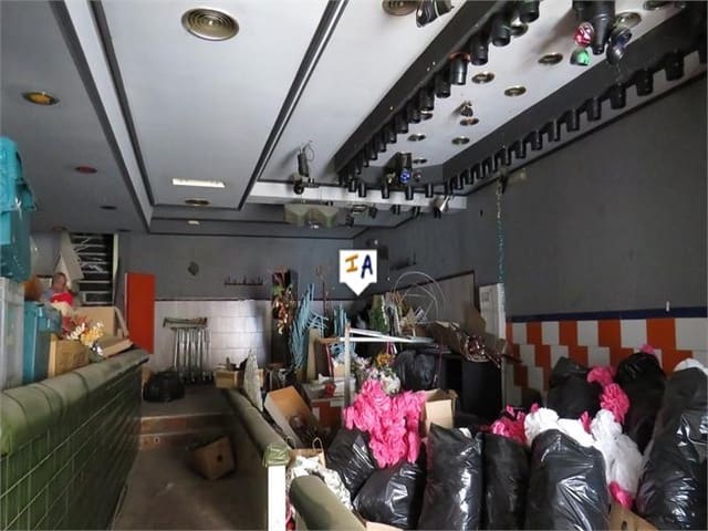 3 soveværelse Byhus til salg i Bobadilla de Alcaudete, Alcaudete - € 215.000 (Ref: 10157087)