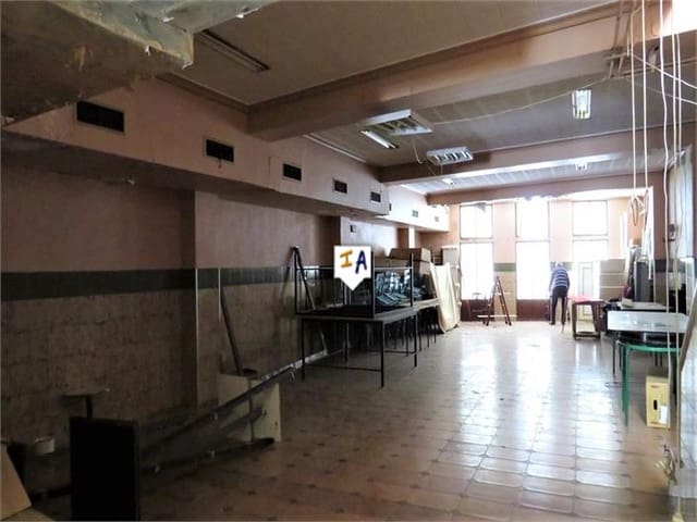 3 soveværelse Byhus til salg i Bobadilla de Alcaudete, Alcaudete - € 215.000 (Ref: 10157087)
