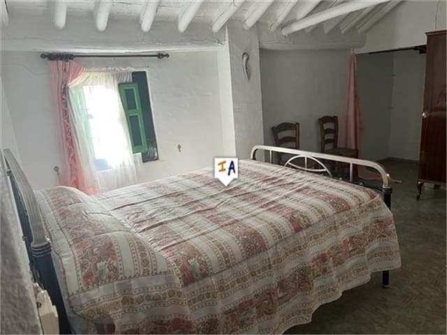 6 soveværelse Finca/Landehus til salg i Las Piedras, Rute - € 78.000 (Ref: 10160805)