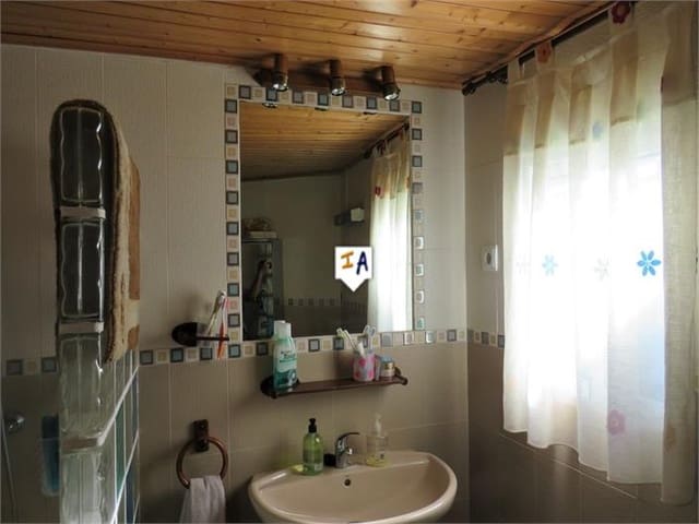 3 soveværelse Byhus til salg i Martos med swimmingpool garage - € 99.000 (Ref: 10164004)