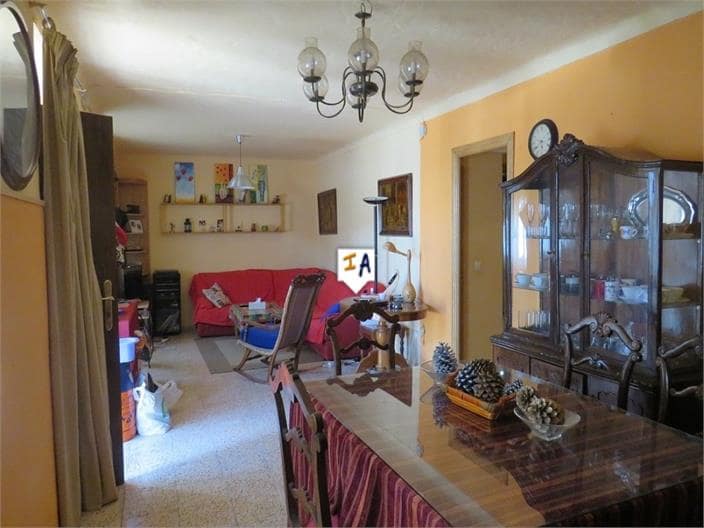 3 soveværelse Byhus til salg i Martos med swimmingpool garage - € 99.000 (Ref: 10164004)