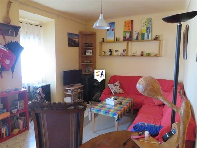 3 soveværelse Byhus til salg i Martos med swimmingpool garage - € 99.000 (Ref: 10164004)