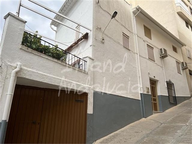 5 soveværelse Byhus til salg i Castillo de Locubín med garage - € 58.000 (Ref: 10165960)