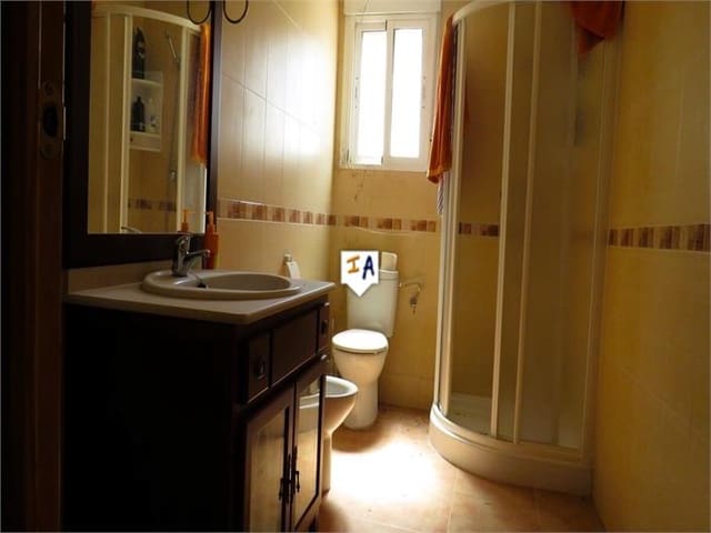 3 soverom Hus til salgs i Santiago de Calatrava med garasje - € 75 000 (Ref: 10168025)