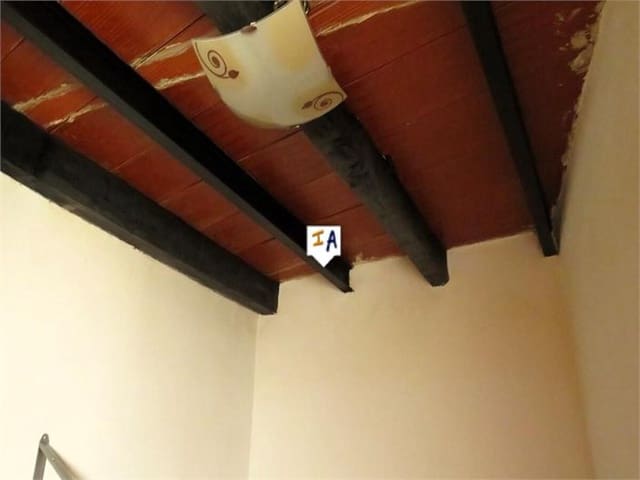 3 soverom Hus til salgs i Santiago de Calatrava med garasje - € 75 000 (Ref: 10168025)