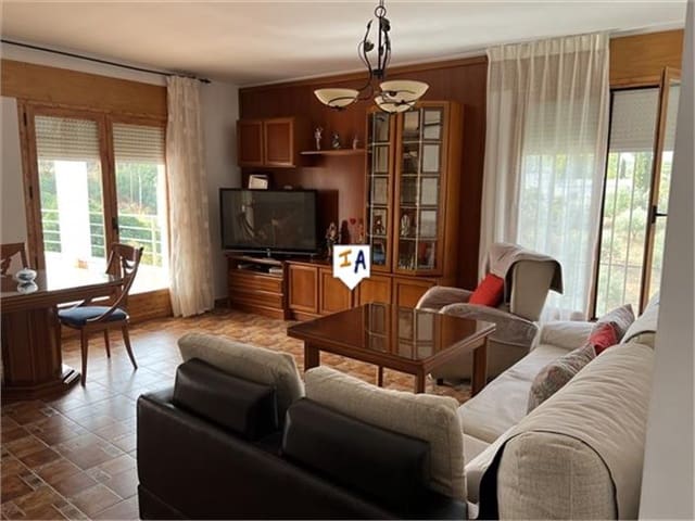 2 soverom Hus til salgs i Priego de Córdoba med svømmebasseng garasje - € 215 000 (Ref: 10168028)