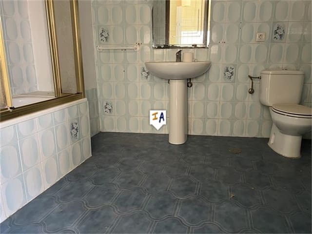 2 soverom Leilighet til salgs i Luque med garasje - € 52 000 (Ref: 10170437)