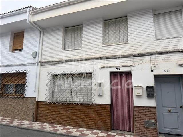 3 bedroom Townhouse for sale in Alcalá la Real - € 77,000 (Ref: 10186296)