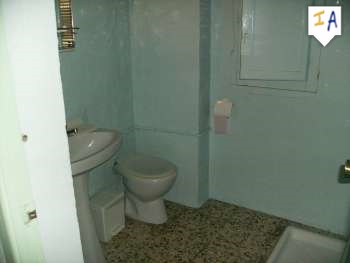 3 soverom Hus til salgs i Castillo de Locubín - € 26 000 (Ref: 2148535)