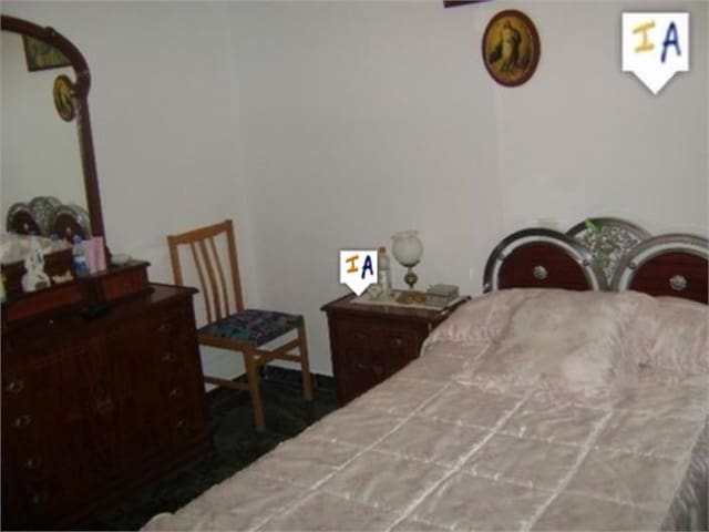 2 soveværelse Byhus til salg i Fuente Alamo, Alcalá la Real - € 52.000 (Ref: 2272158)