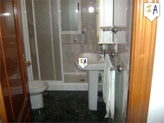 2 soveværelse Byhus til salg i Fuente Alamo, Alcalá la Real - € 52.000 (Ref: 2272158)