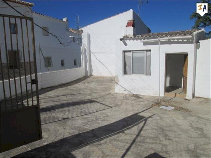 2 soveværelse Byhus til salg i La Rabita med garage - € 56.000 (Ref: 2724475)