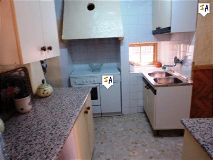 4 soveværelse Byhus til salg i Antequera - € 72.950 (Ref: 3003806)