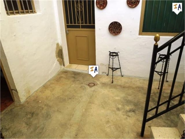 4 slaapkamer Huis te koop in Cartaojal, Antequera - € 72.950 (Ref: 3003806)