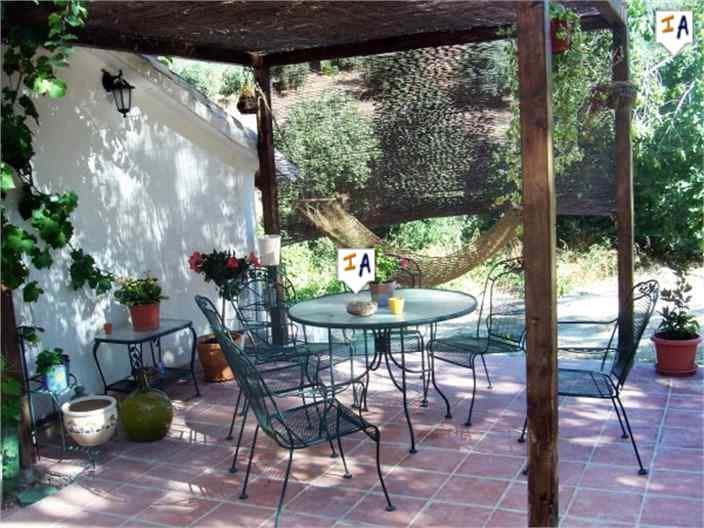 11 soveværelse Finca/Landehus til salg i Montefrio med garage - € 363.000 (Ref: 3251706)