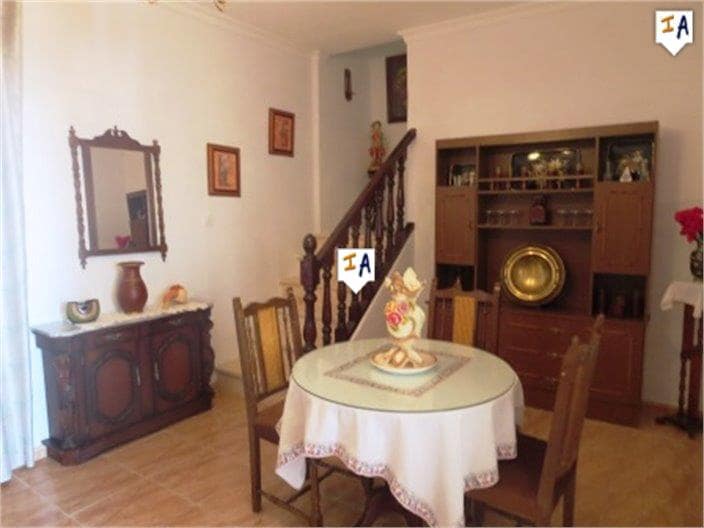 5 soveværelse Byhus til salg i Villanueva de Algaidas - € 129.950 (Ref: 3543834)