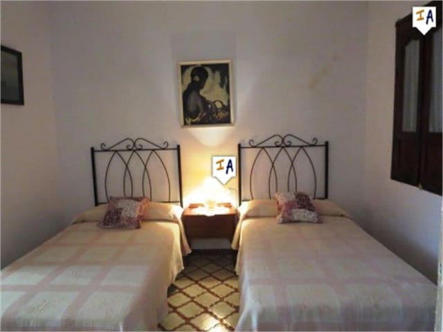 5 soveværelse Byhus til salg i La Atalaya, Villanueva de Algaidas - € 129.950 (Ref: 3543834)