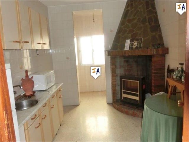 3 soveværelse Byhus til salg i Tozar, Moclín med garage - € 67.000 (Ref: 3699254)