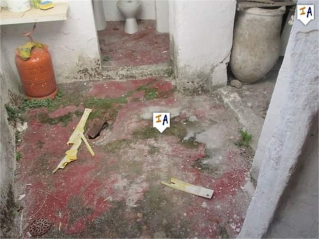 3 slaapkamer Huis te koop in Luque - € 21.000 (Ref: 3708948)