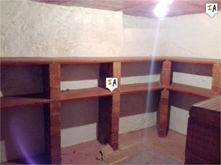 3 soverom Hus til salgs i Iznajar - € 66 000 (Ref: 3820871)