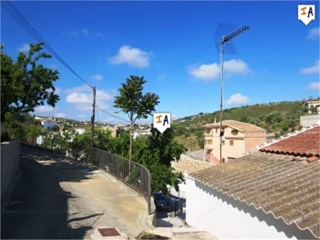4 soverom Hus til salgs i Fuente Camacho, Loja med garasje - € 80 000 (Ref: 3990039)