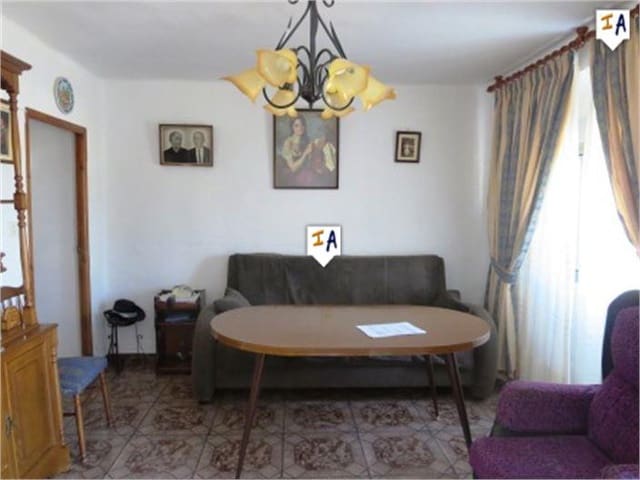 4 soverom Hus til salgs i Fuente Camacho, Loja med garasje - € 80 000 (Ref: 3990039)