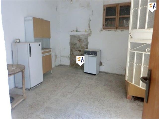 4 soveværelse Byhus til salg i Fuente-Tójar - € 43.995 (Ref: 4049761)