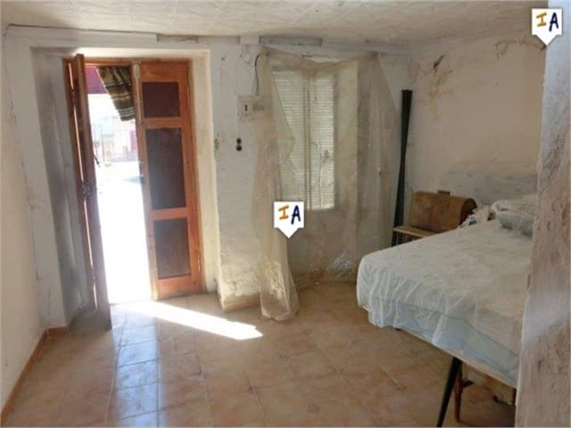 4 soveværelse Byhus til salg i Fuente-Tójar - € 43.995 (Ref: 4049761)