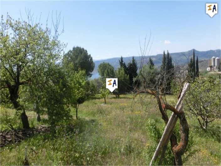 4 bedroom Villa for sale in Rute with garage - € 189,995 (Ref: 4542761)