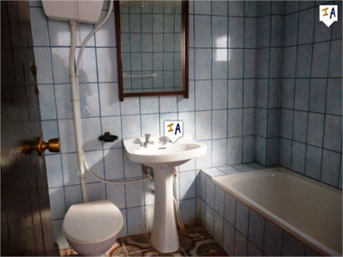 3 sypialnia Finka/Dom wiejski na sprzedaż w Villanueva de Algaidas z garażem - 119 500 € (Ref: 4710683)